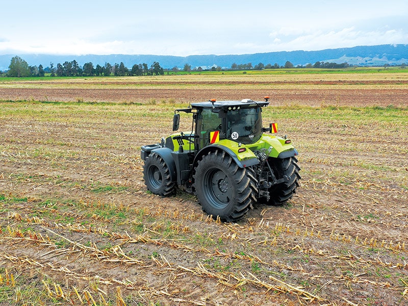 CLAAS Arion 660 Night Edition